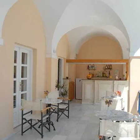 Santellini Hotel Kamári