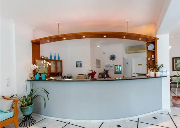 Santellini 3* Kamari (Santorini)