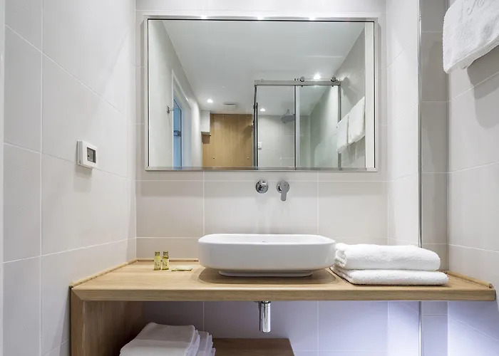 Hotel Santellini Kamari (Santorini)