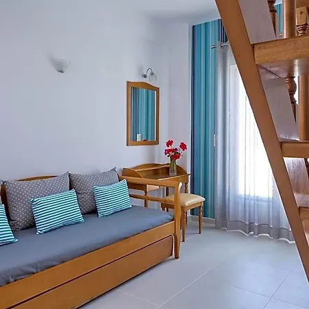Santellini Hotell 3*