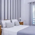 Hotel Santellini Kamári