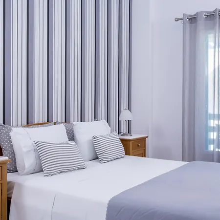 Hotel Santellini Kamari (Santorini)