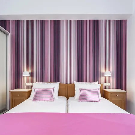 Hotel Santellini Kamari (Santorini)