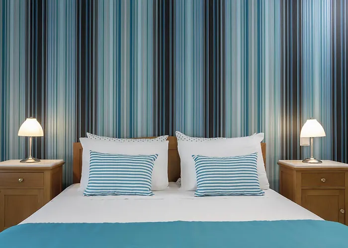 Santellini Hotel Kamári