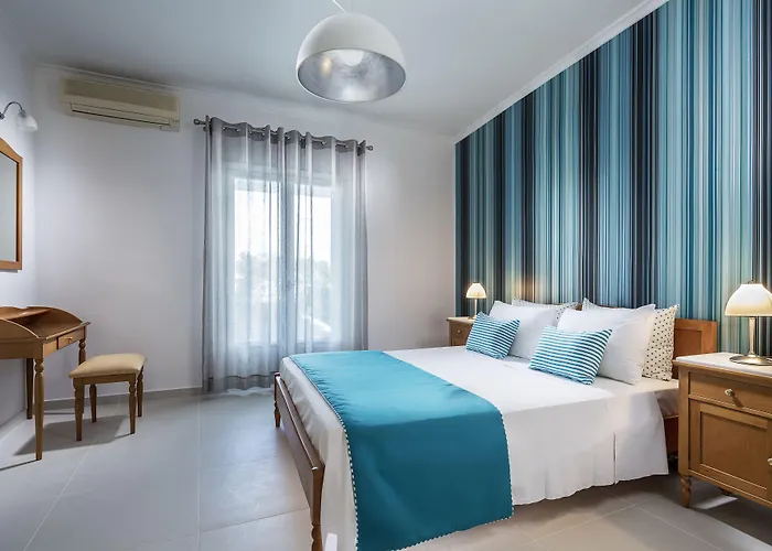 Hotel Santellini Kamári