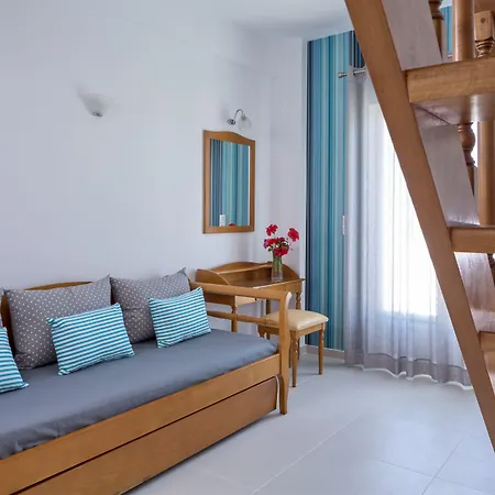 Hotel Santellini Kamári